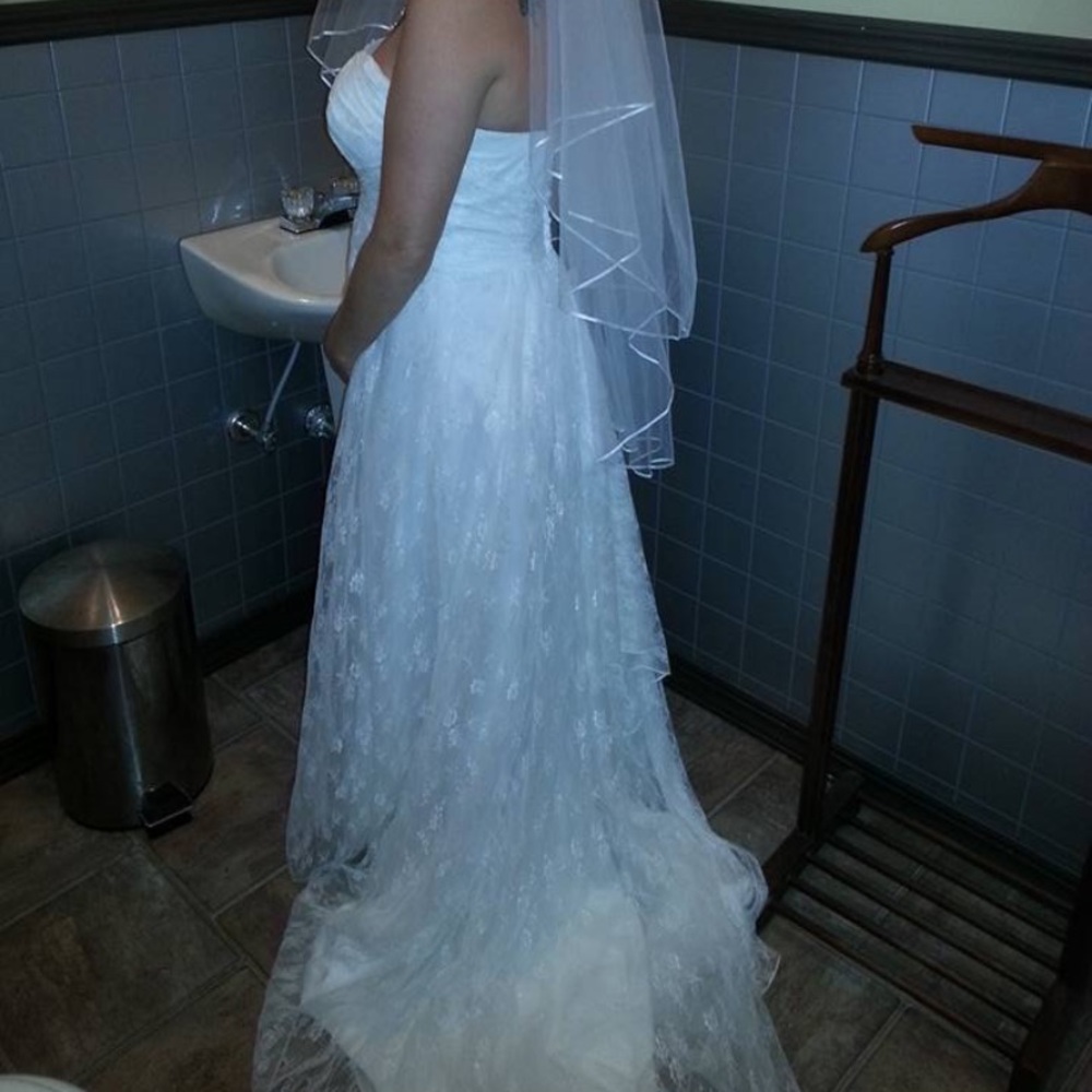 White lace wedding dress